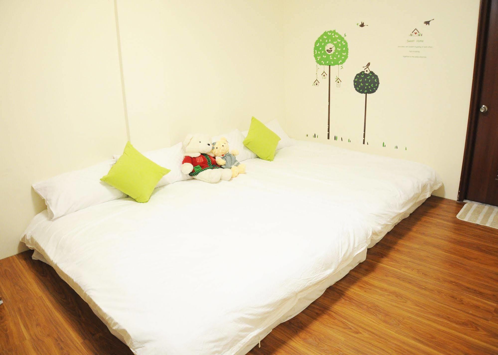 Enjoy Lane 17 B&B Taitung Exterior photo