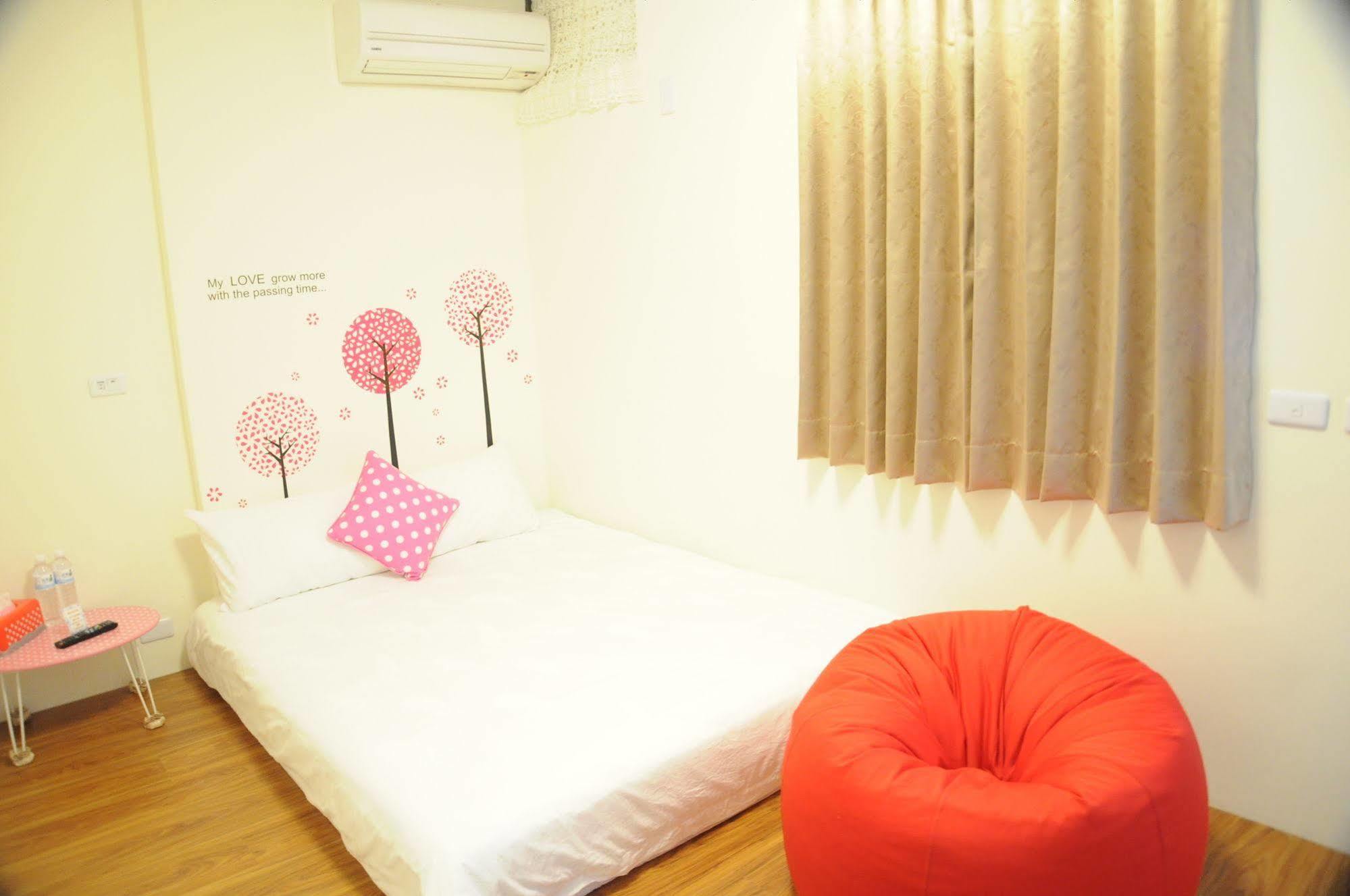 Enjoy Lane 17 B&B Taitung Exterior photo